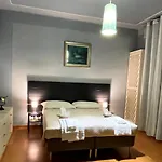 Peonia Готель типу 